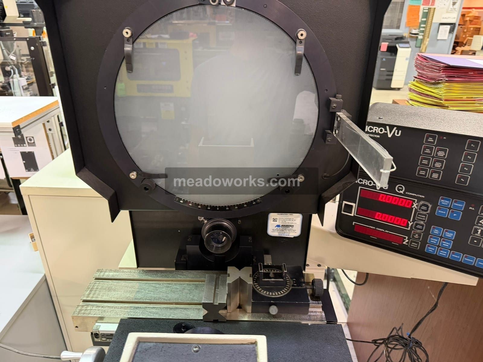 14" MicroVu #S14, Optical Comparator, Q16 digital read out, edge detector, V-blocks, 117 V. - Image 4