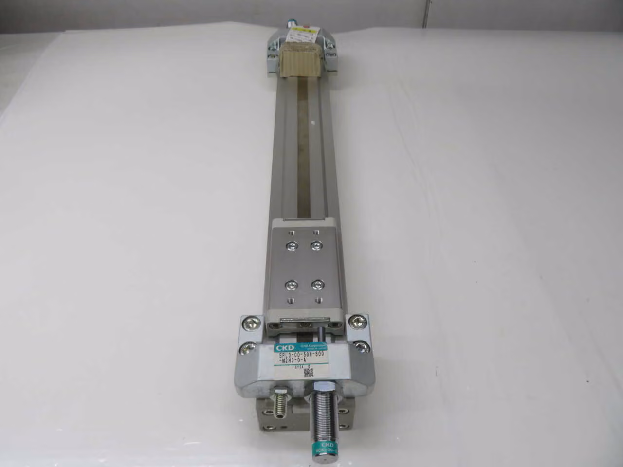 CKD #SRL3-00-50N-500-M2H3-D-A, Pneumatic Rodless Cylinder - Image 3
