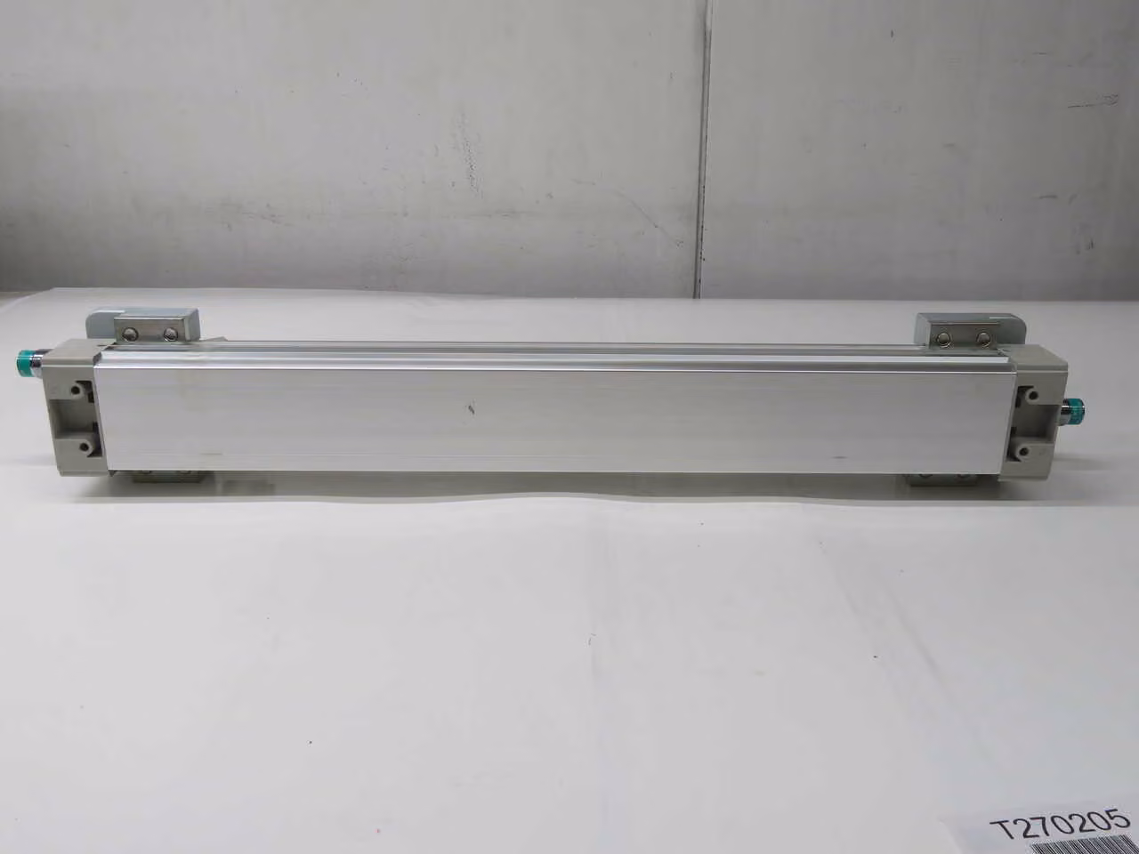 CKD #SRL3-00-50N-500-M2H3-D-A, Pneumatic Rodless Cylinder - Image 5