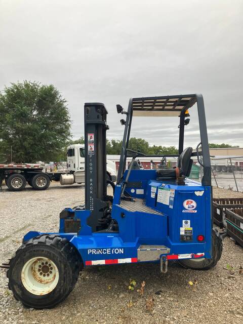 5,500 LB Princeton #PB55, Diesel Sit-Down Forklift, 120" max. fork height, pneumatic tires, 2015 - Image 2