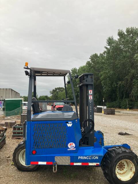 5,500 LB Princeton #PB55, Diesel Sit-Down Forklift, 120" max. fork height, pneumatic tires, 2015 - Image 4