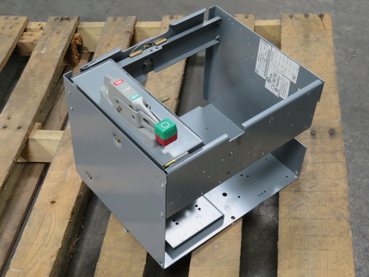 20 Amp, Square D #FCP34020, Molded Case Circuit Breaker, 3 Pole, Thermal-Mag Trip, 40A Frame, 25KA @ 480 VAC - Image 1