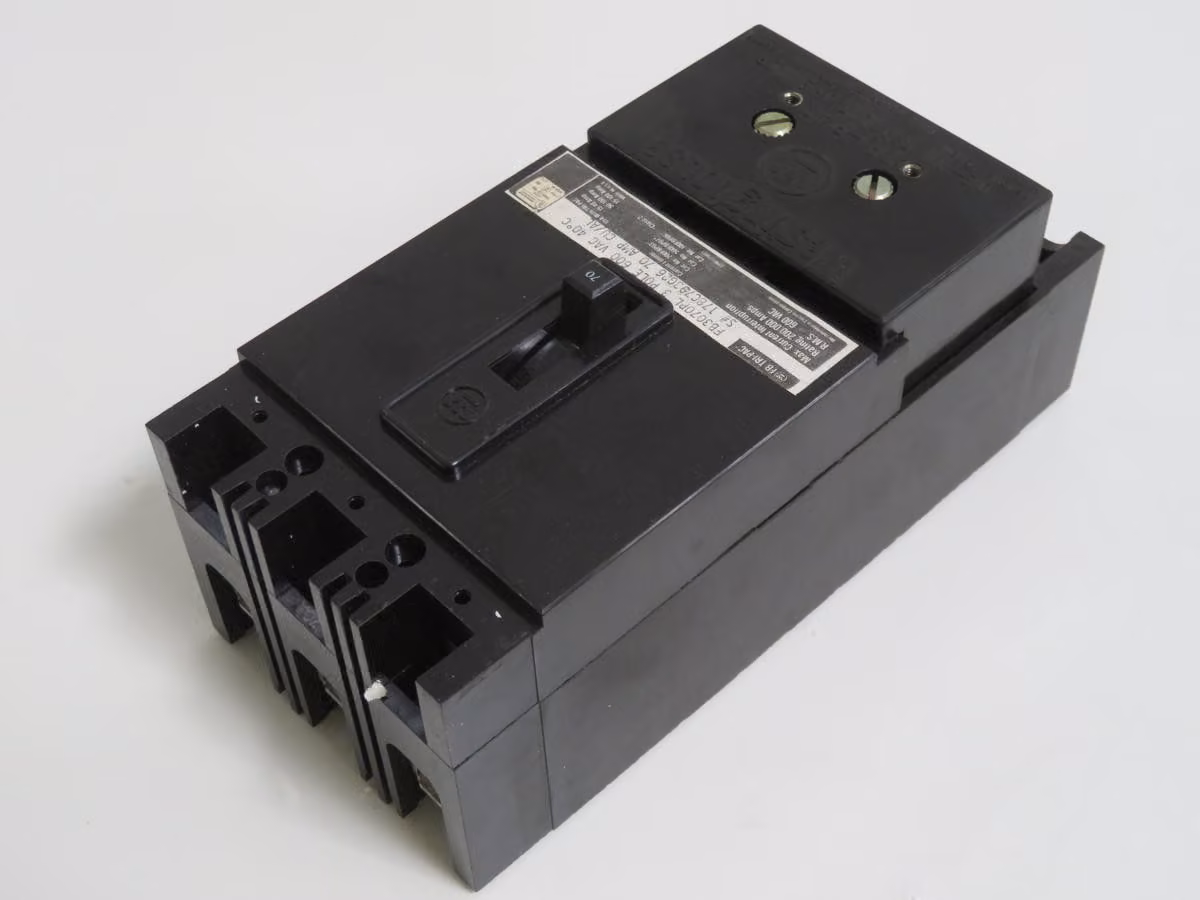 70 Amp, Westinghouse #FB3070PL, Circuit Breaker, 3 Pole, 600 Volts, 14KA IC - Image 3