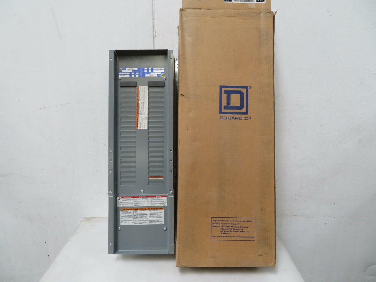 200 Amp, Square D 12199210030280001, Series E2 Panelboard, 240D/120 VAC, 3 phase, 4 Wire - Image 2