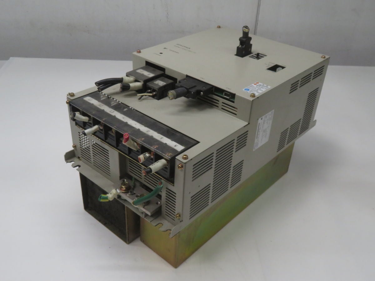 1.5 KW Yaskawa #SGDM-1EAC-SD1-P, AC Servo Drive - Image 1
