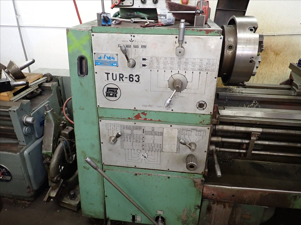 24" x 104" FAT #PONAR-WROCLAW-TUR-63, Engine Lathe, 16" 4-jaw chuck, (2) steady rests, tool post, tailstock - Image 4