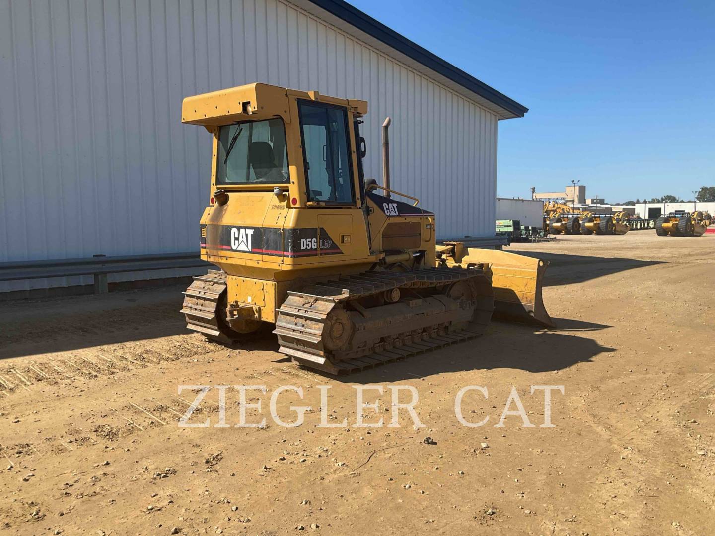 Caterpillar D5G, 11575 hours, S/N: RKG02214, 2006 - Image 3