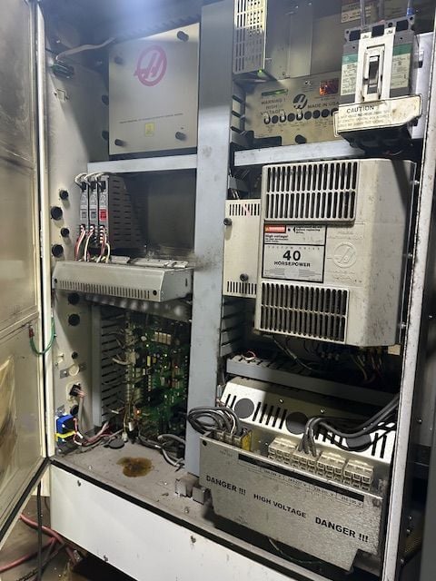 Haas #VF-4, CNC vertical machining center, 20 automatic tool changer, 50" X, 20" Y, 25" Z, 8100 RPM, #40, 30 - Image 6