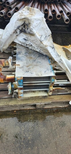 8 sq.ft., 400 psi, ViEX #TPS530, plate heat exchanger, 5.3' L x 1.7' width, sweet, 2005 - Image 1