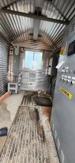 12' x 8' MCC Building, heated, skidded - Image 6
