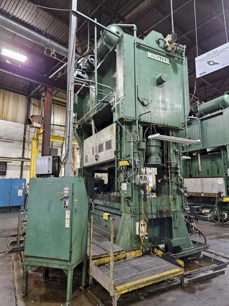600 Ton, Minster #E2-600-96-42-Hevi-Stamper, Straight Side Press, 8" stroke, 38" shut height, 6" adjustment - Image 2