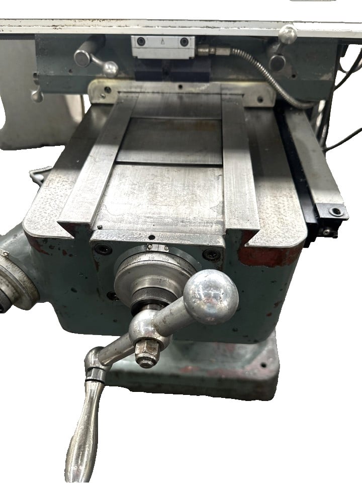 MSC, Vertical Milling Machine, 42" table, 3 HP, variable speed, 230 V., 3PH - Image 3