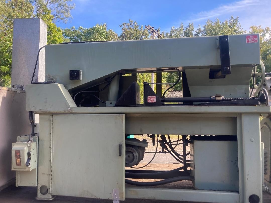 DoAll #C-7, Horizontal Metal Cutting Band Saw, 16" max. cutting width, 230 V., 3PH - Image 1
