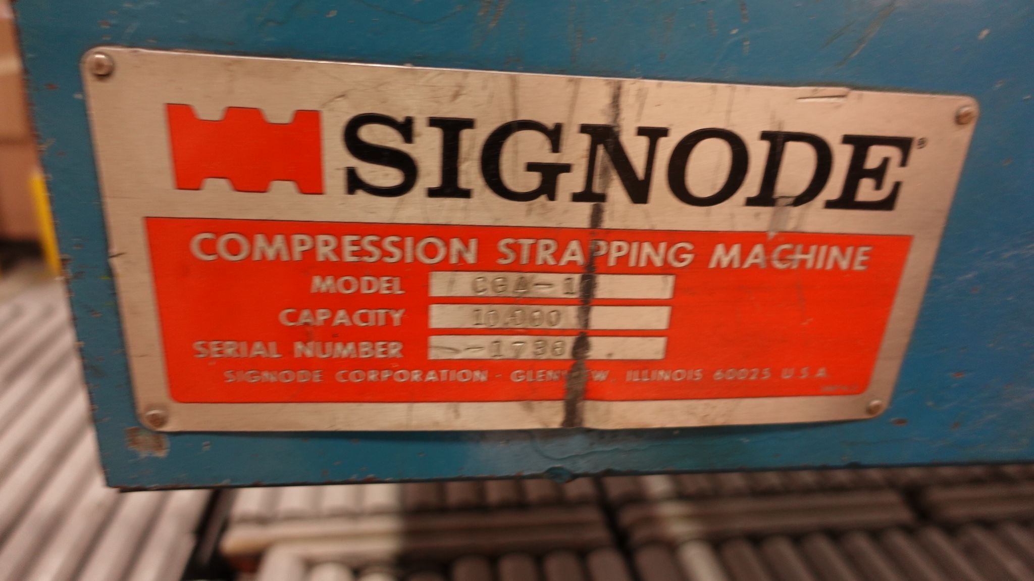 Lantech, automatic pallet stretch wrapper, conveyorized, w/ Signode compression strapping machine, powered - Image 6