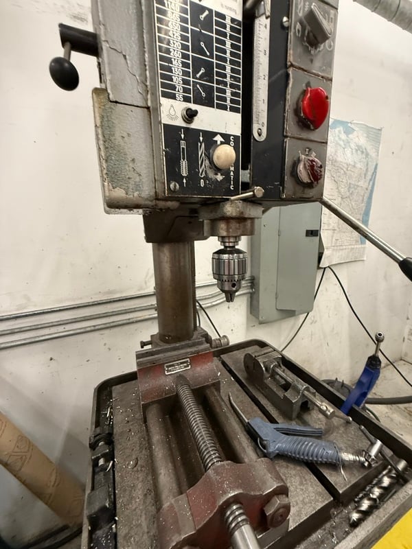 Wilton #24800, drill press, 3-speed motor, 3 HP, 55-1740 RPM, X-Y vise table, power feed, 220 V., 60 Hz., 3 - Image 7