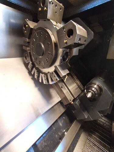 Daewoo Doosan #Puma-300MC, CNC lathe, 15.7" x 24.8" max, 12" chuck, 4" bar, 35 HP, 2800 RPM, live milling - Image 4