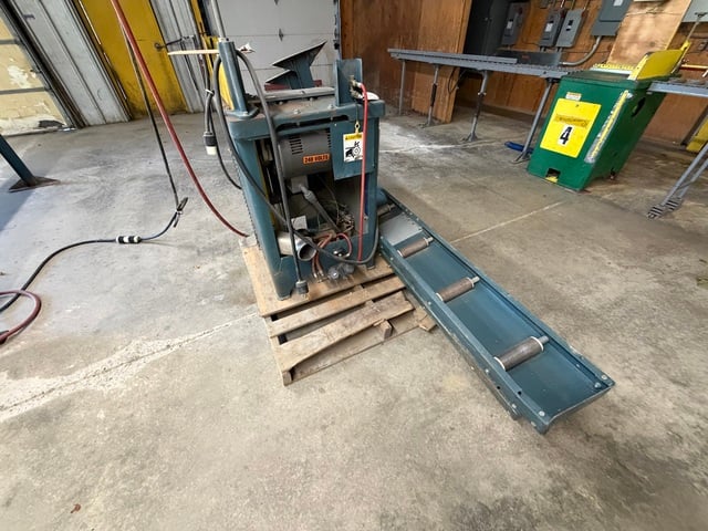 18" Whirlwind, chop saw, infeed & outfeed table - Image 1