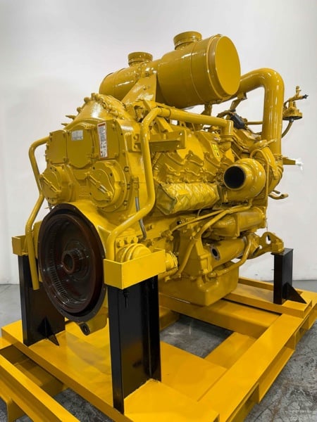 647 HP Caterpillar #C-27, complete engine, warranty - Image 2