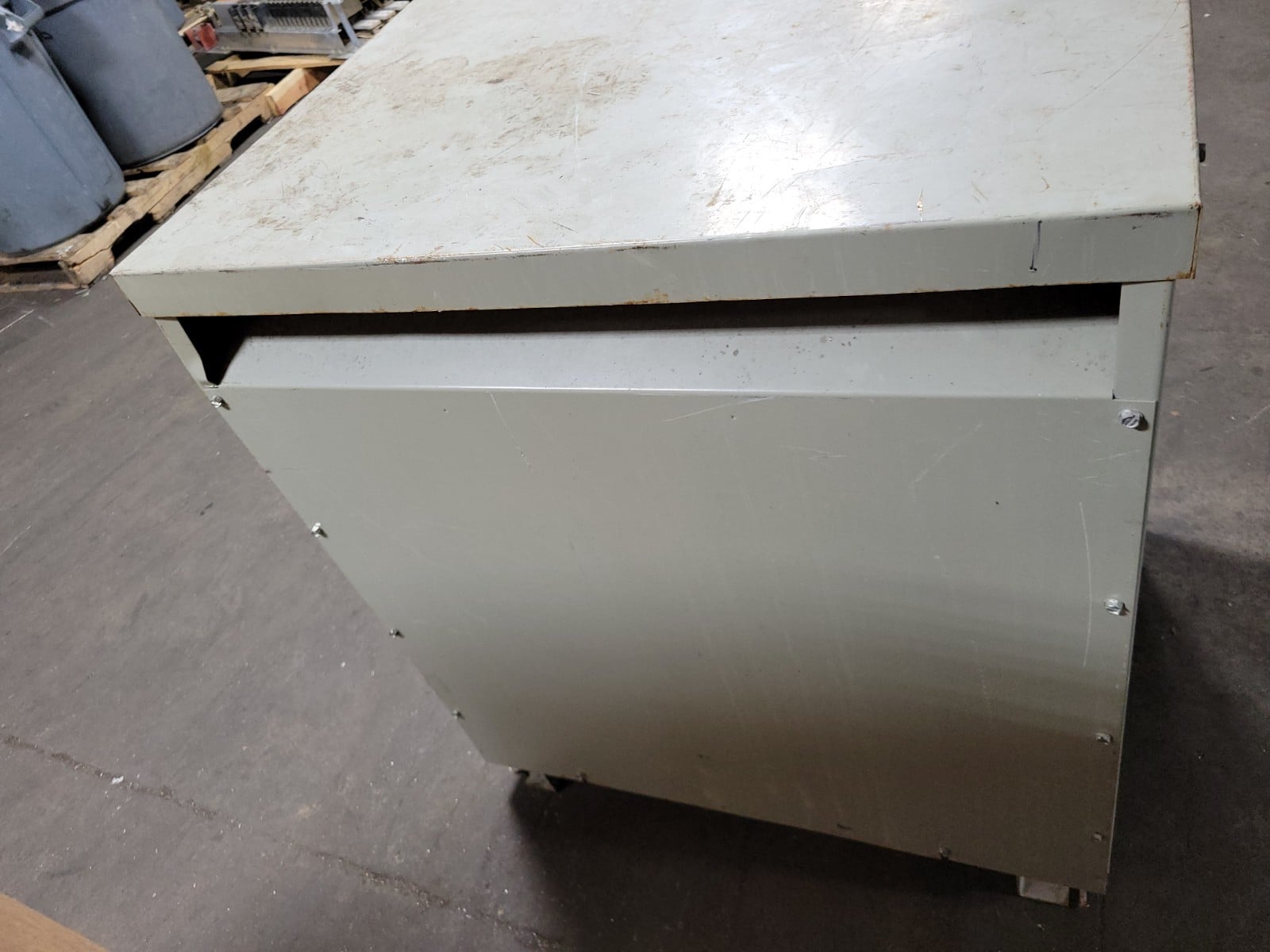 75 KVA 480 Primary, 208/120 Secondary, General Electric #9T23B3874, Transformer, QL, Type 2, 3 phase - Image 10