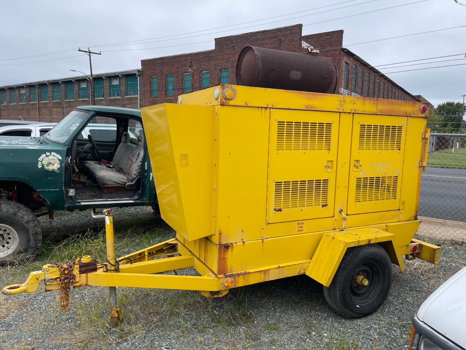 70 KW Kohler, Portable Diesel Generator, 1 phase 120/240 Volts, 3 phase 120/208 Volts, John Deere 4045T engine - Image 2