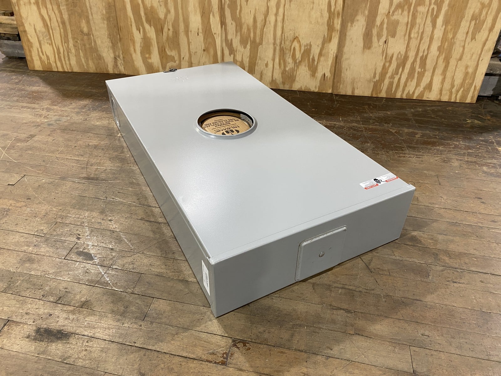 320 Amps, Milbank #U3566-X-HSP, Meter Base, 3 phase, 7 Terminal, Bypass, MEG Approved, new - Image 4