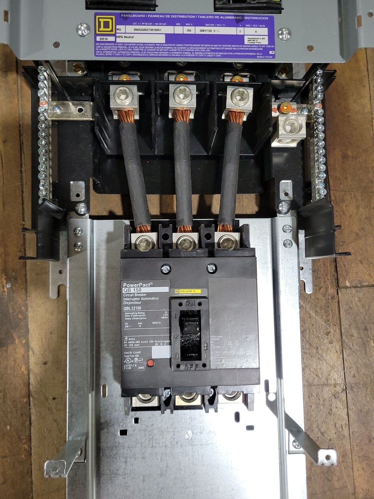 150 Amp. Square D #NQ, Panelboard Interior, 208Y/120 Volts, 3 phase, 4W, 42 Space, w/ (19) QOB120, (2) - Image 4