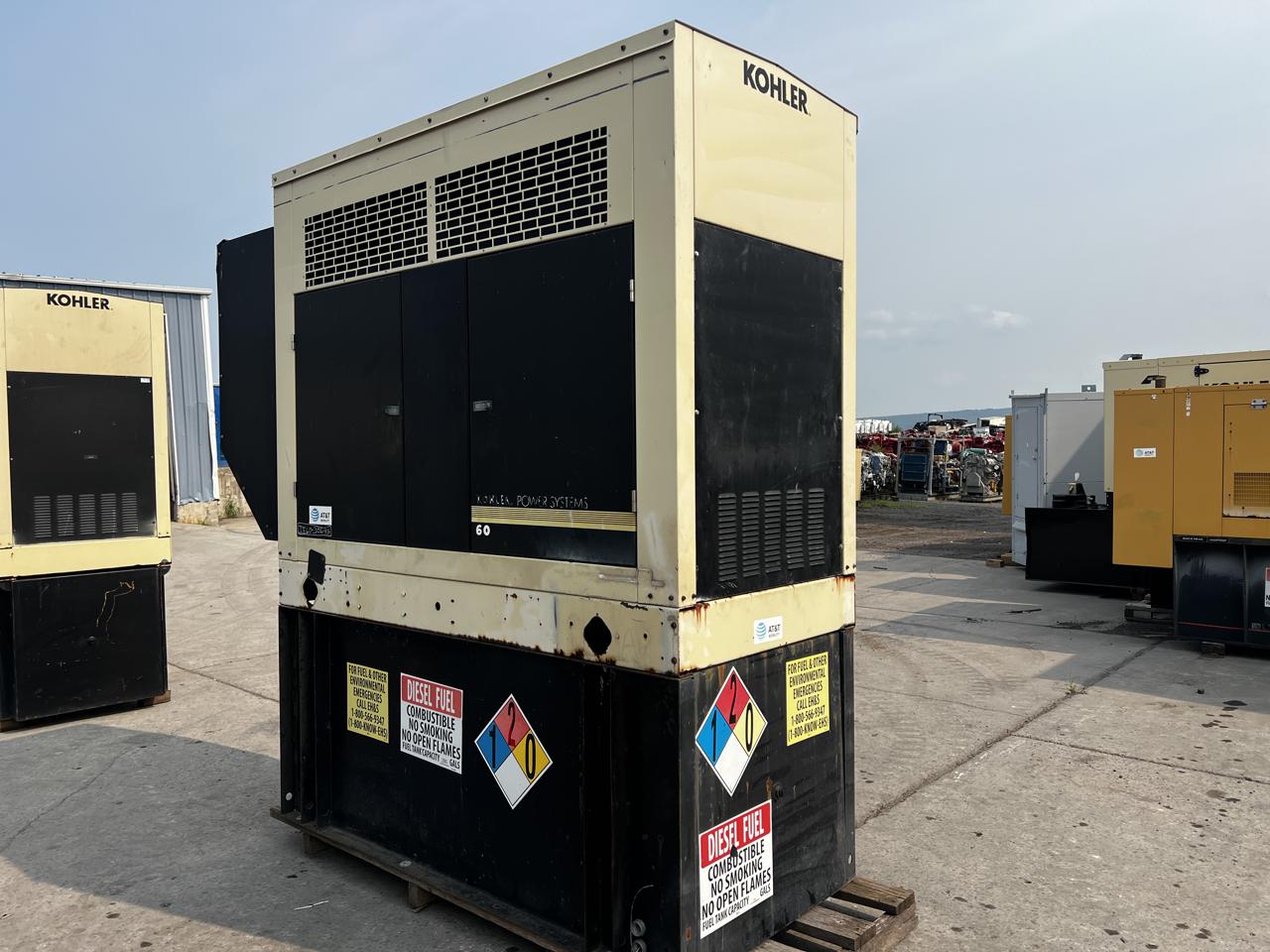 60 KW Kohler, generator set, sound attenuated enclosure, base fuel, 4.5 liter John Deere engine, 584 hours - Image 3