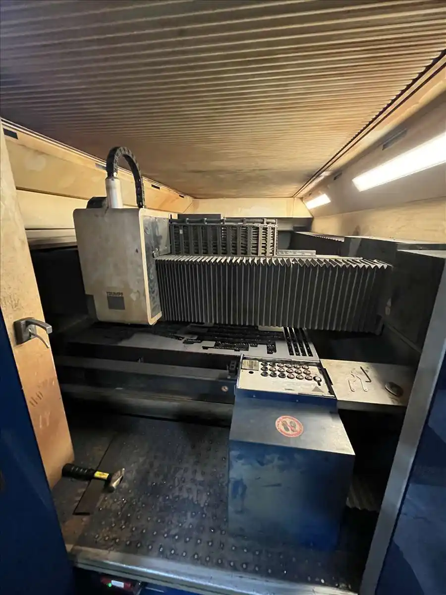 Trumpf #TruLaser-5030 (L56), 5000 ewatt CNC fiber laser, Siemens Sinumerik Control, Trumpf Liftmaster, 2014 - Image 3