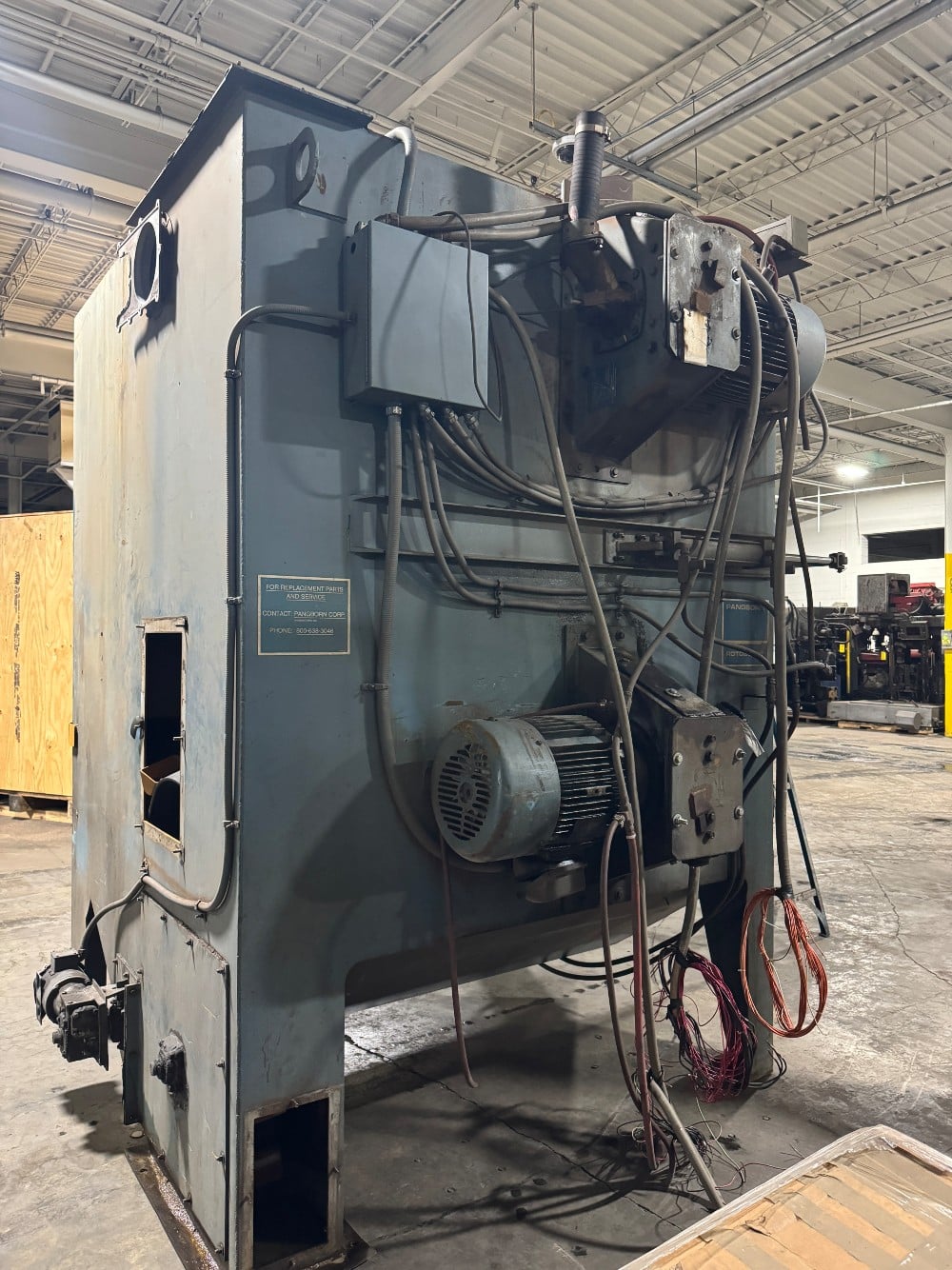 12 cu.ft. Pangborn #12GN-M Rotoblast Machine, spinner hanger shot blast machine - Image 2