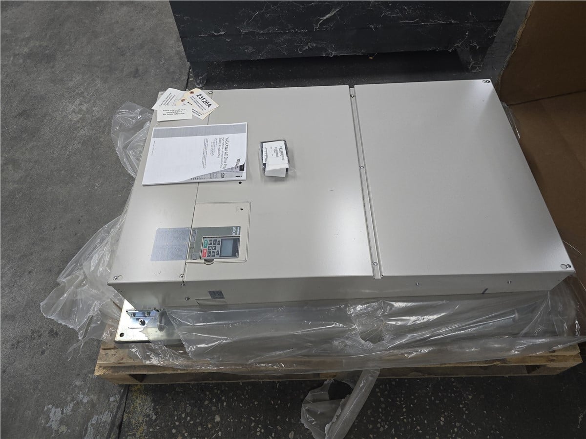 500 HP Yaskawa #CIMR-AU4A0675UAA, A1000 AC drive, 675 amps, 480 Volts, 3 phase - Image 9