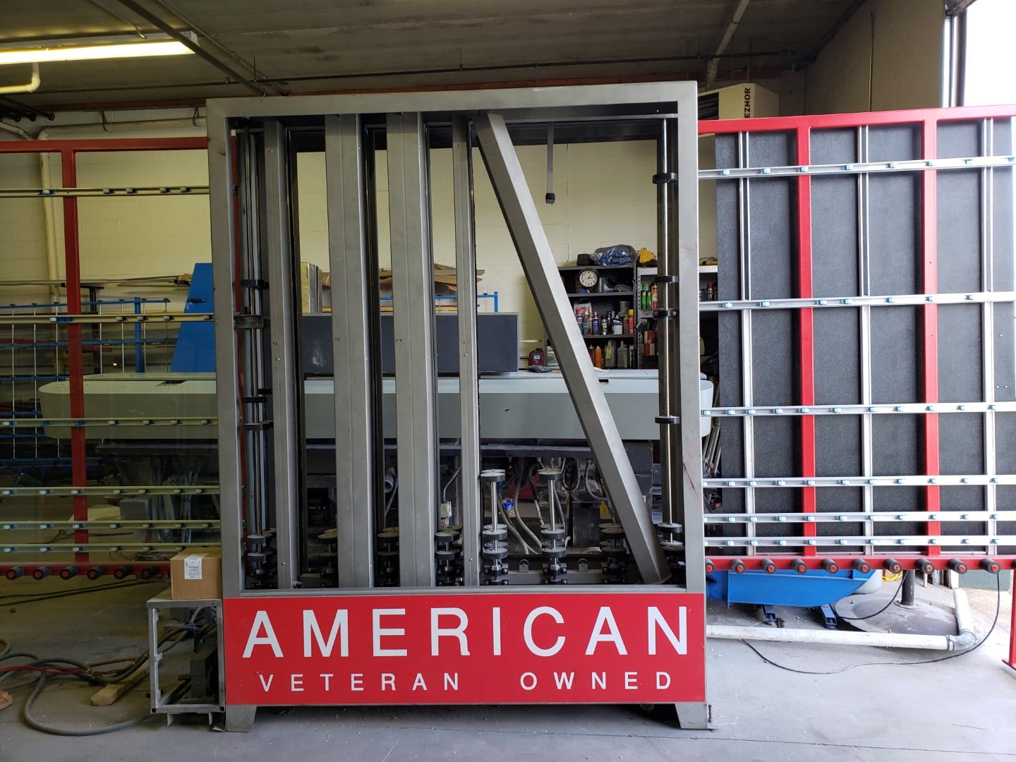 American #VGW72-4-2, 72" vertical glass washer - Image 2