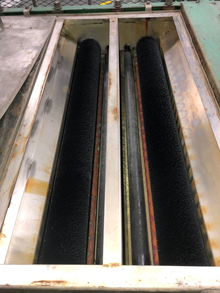 Billco, 48" 8 brush horizontal glass washer - Image 2