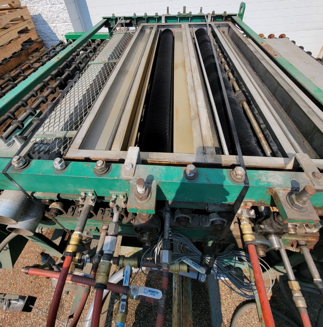 Billco, 60" horizontal glass washer (2 available) - Image 3