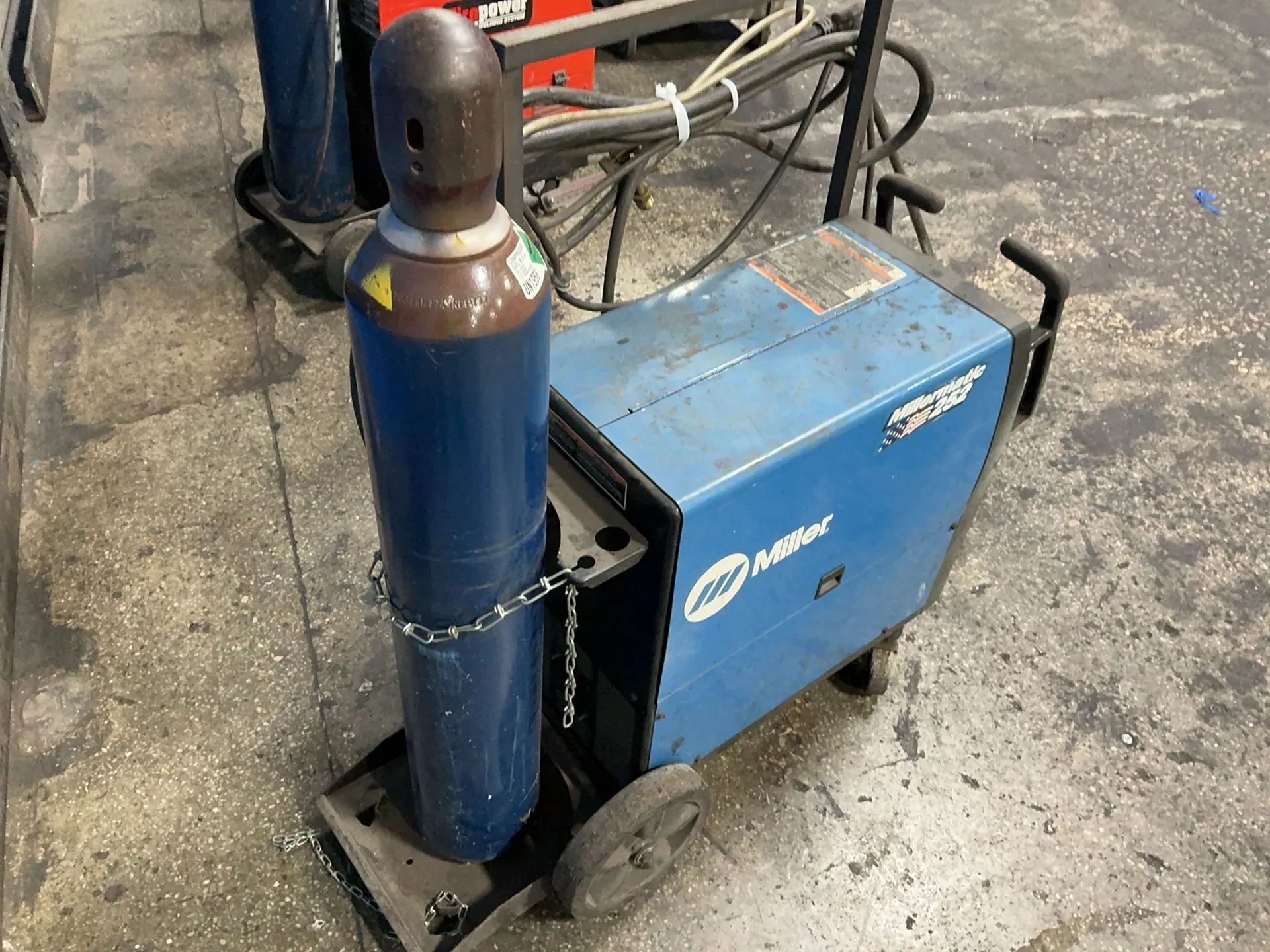 Miller #Millermatic-252, welder, 200 Amps, 7.5 KW, 230 V., 1 Ph. (2 available) - Image 5