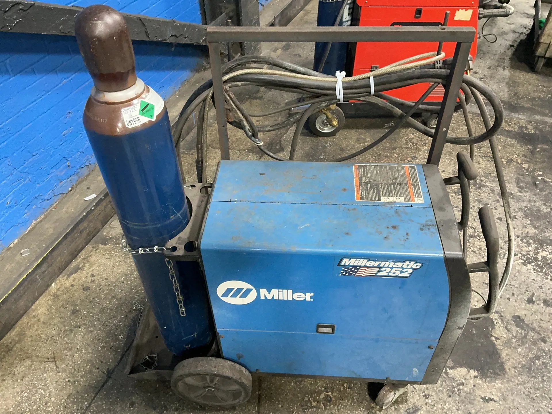 Miller #Millermatic-252, welder, 200 Amps, 7.5 KW, 230 V., 1 Ph. (2 available) - Image 6