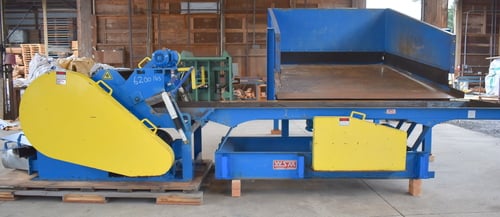 Westinghouse Salem #1638HTH, Horizontal Wood Waste Grinder, vibrating infeed conveyor, 37" max. working - Image 1