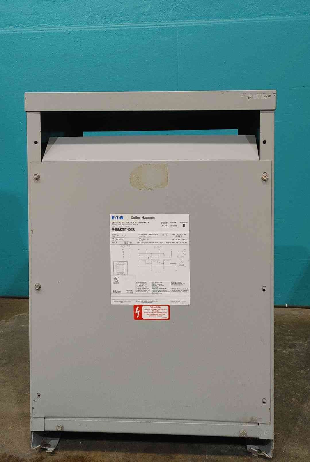 45 KVA 480 Primary, 208Y/120 Secondary, Eaton Cutler-Hammer #V48M28T45CU, Transformer, 3 Phase, copper - Image 1