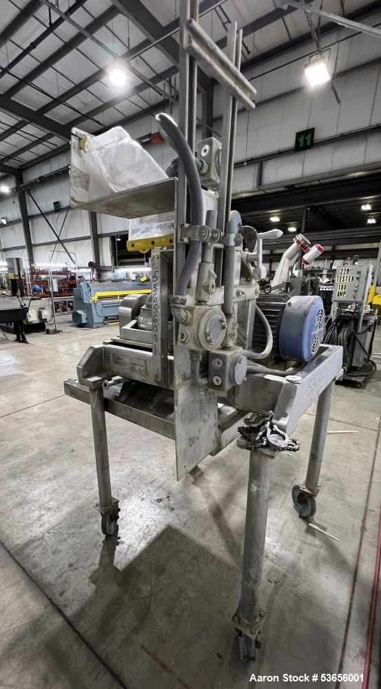 Fitzpatrick #DASO6, Fitzmill Hammer Mill, Stainless Steel, 749 PPH, 1000-4600 RPM, screw feeder, (16) blades - Image 3
