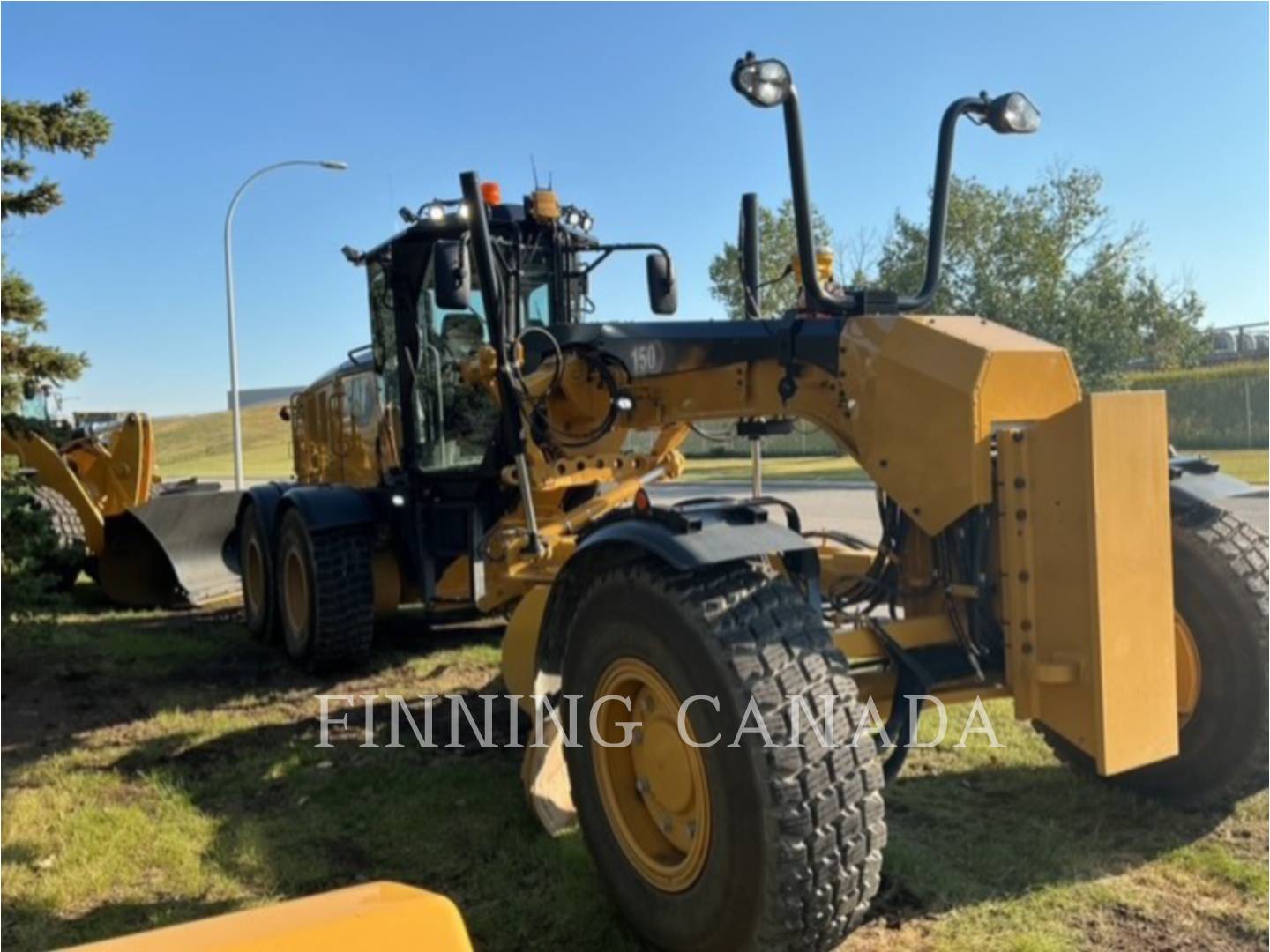 Caterpillar 150-15 AWD, Motor Grader, 555 hours, S/N: EB501925, 2025 - Image 2