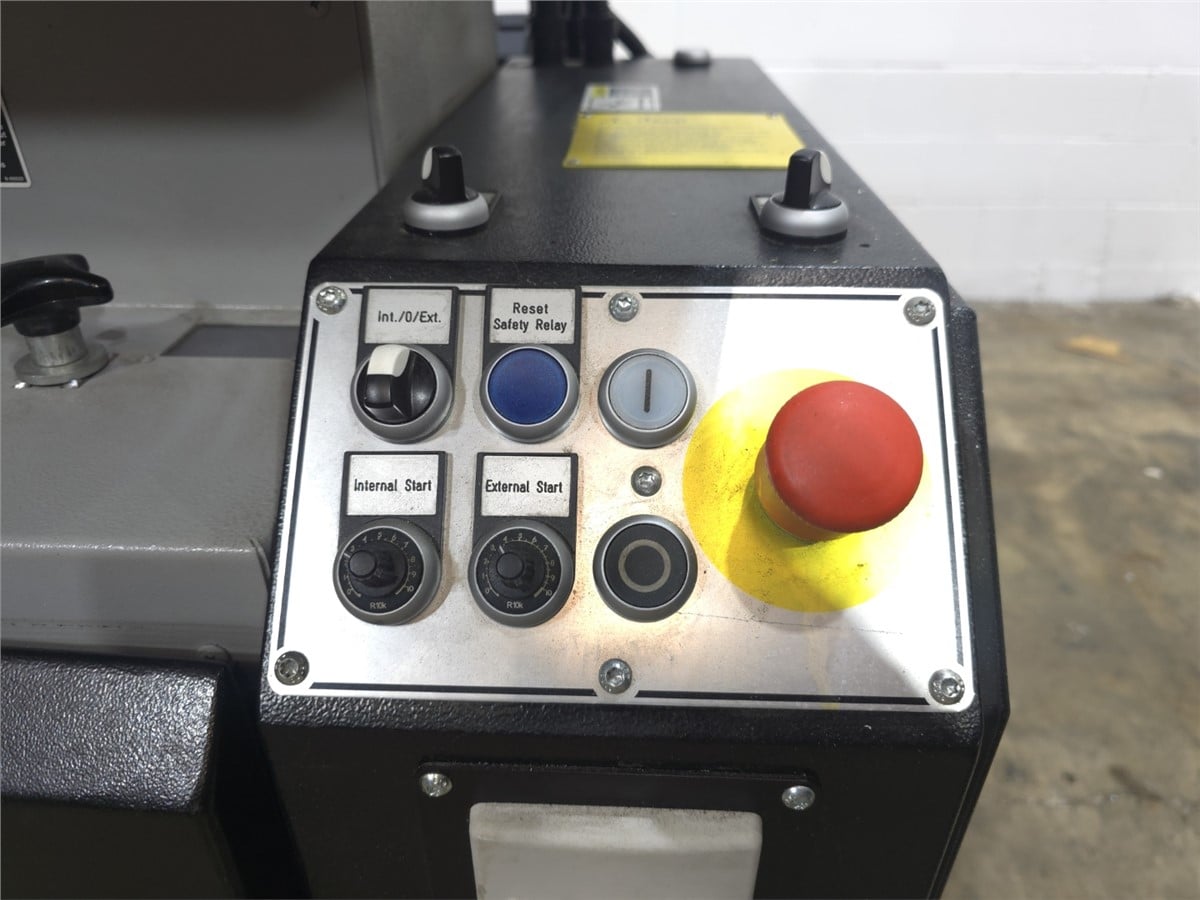 8" x 14" Rapid #200-36-RF, roll-feed granulator, 7.5 HP, 1180 RPM, 3 knife open rotor, 2 bed knives - Image 7