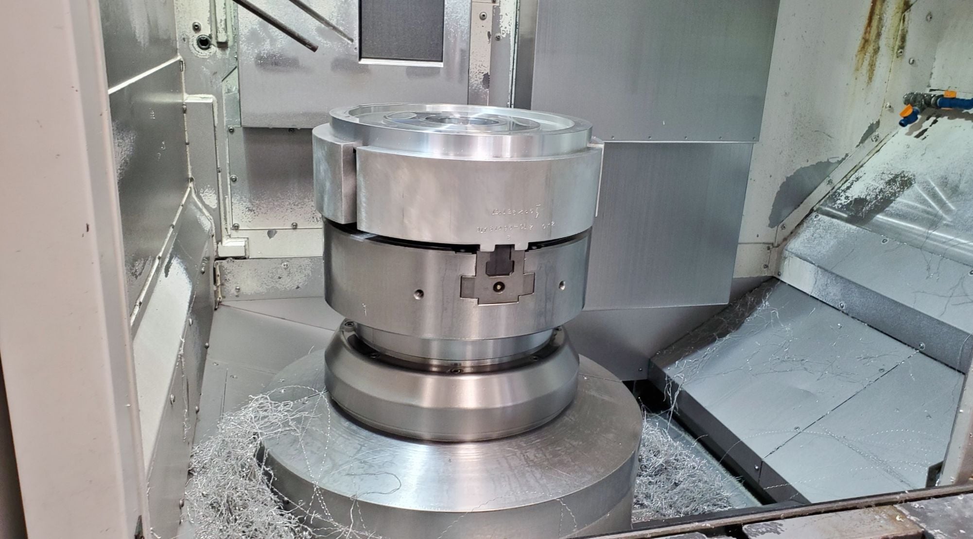 Okuma #2SP-V760EX, twin spindle CNC vertical lathe, 31.5" swing, 29.92" diameter, (2) 18" chucks, (2) 12 - Image 4