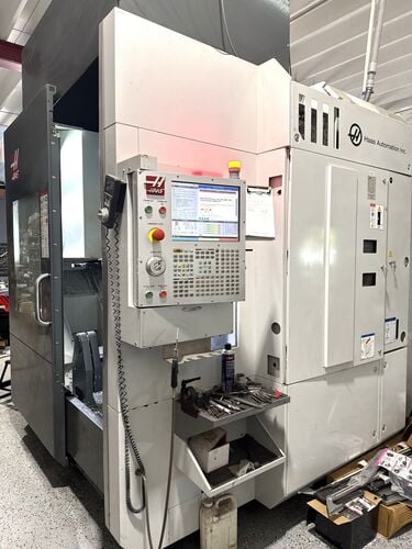 Haas #UMC-750, 5-Axis CNC vertical machining center, 30" X, 20" Y, 20" Z, 8100 RPM, CAT 40, 30 HP, 40 - Image 3