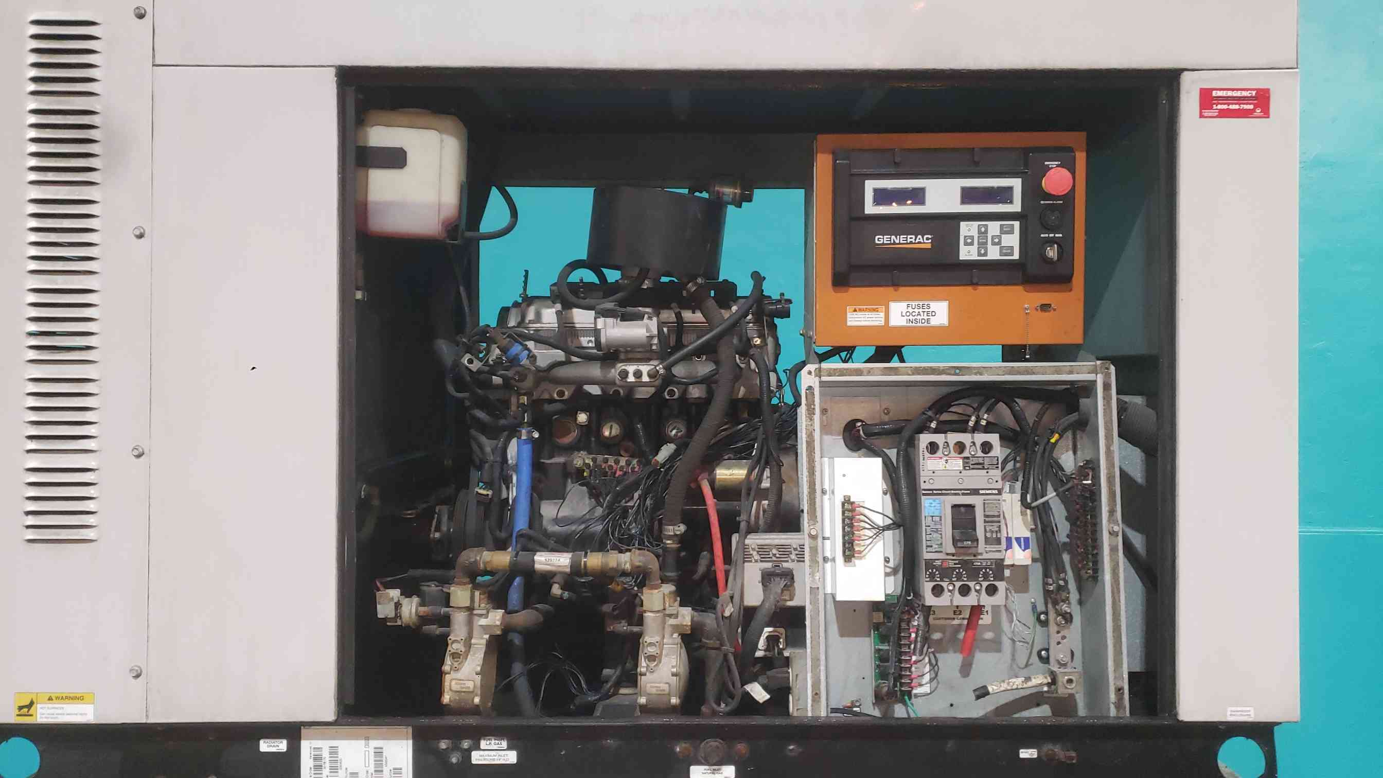 35 KW Generac #SG035, LP propane generator set, commercial standby, 120/240 Volts, 1 phase, 427 hours - Image 2