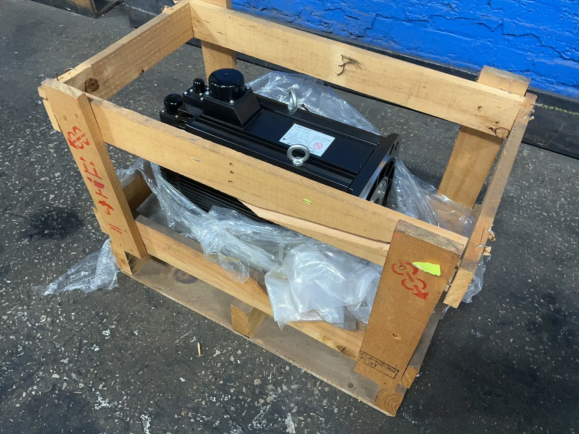 11 KW Yaskawa #SGMG-1AASABB, AC servo motor, 1500 RPM, 58.6 A, 200 Volts - Image 2