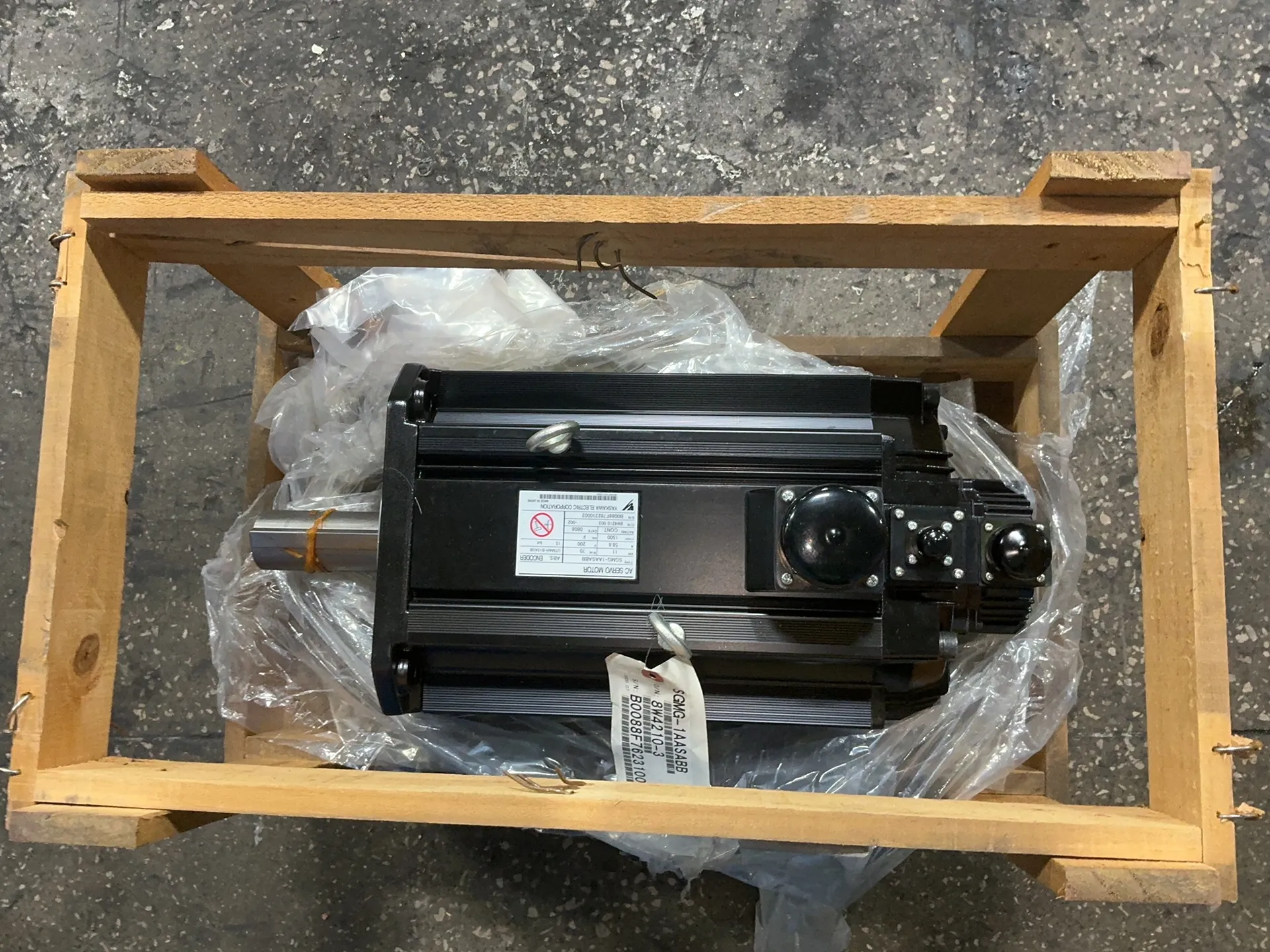 11 KW Yaskawa #SGMG-1AASABB, AC servo motor, 1500 RPM, 58.6 A, 200 Volts - Image 6