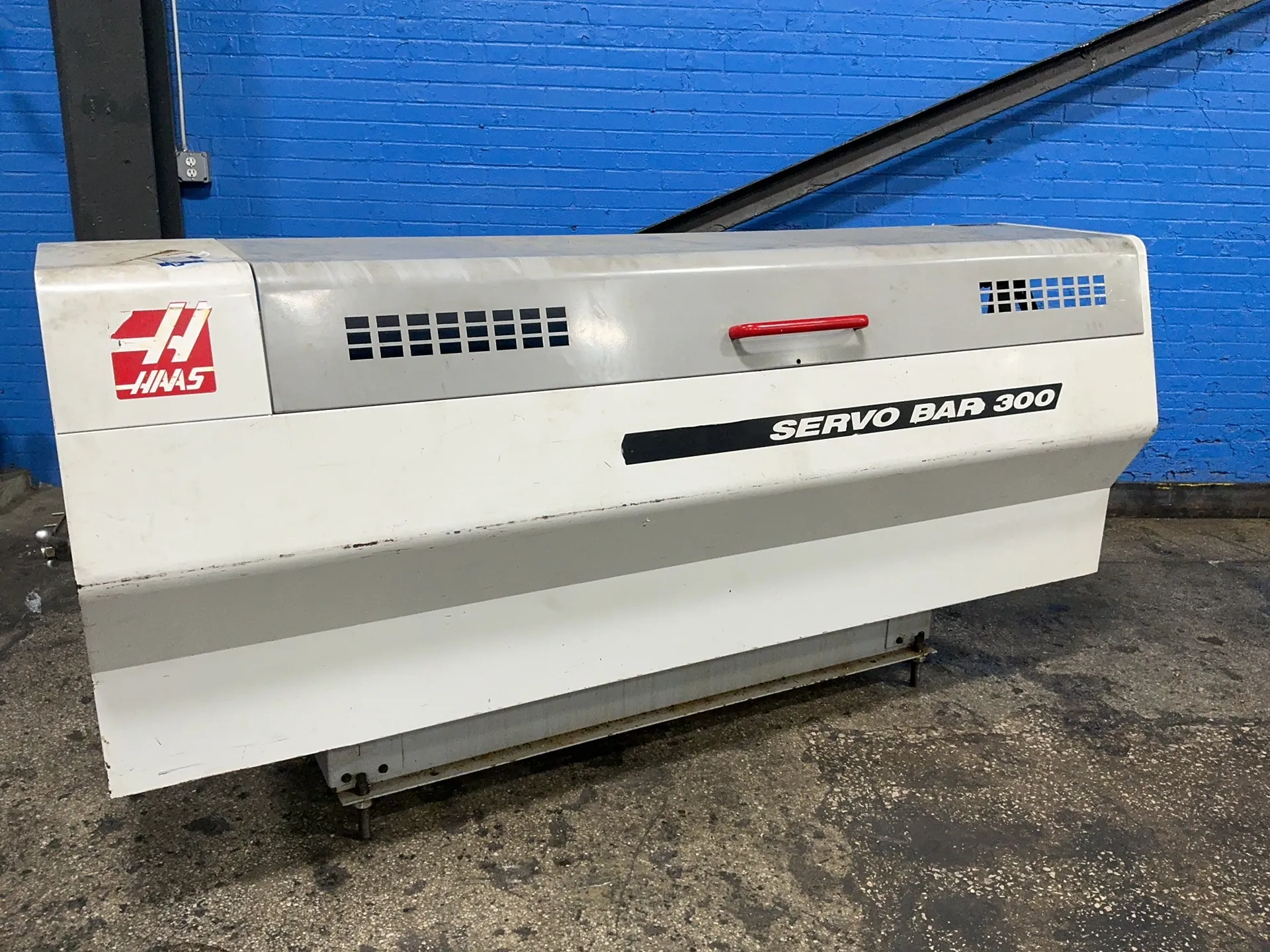 Haas #BAR-300, servo bar feeder, 62" capacity, 2003 - Image 2
