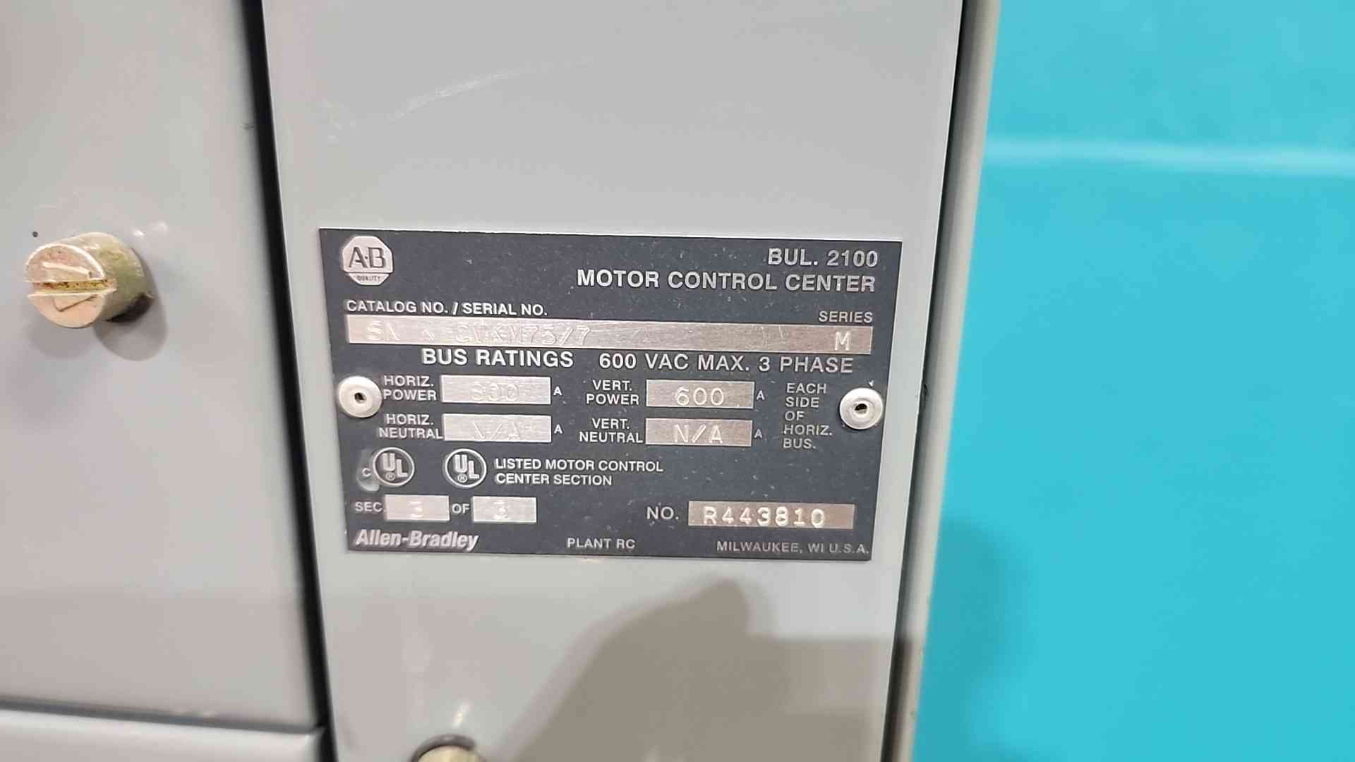Allen-Bradley Centerline 2100, motor control center, 800 Amp., 600 Volts, 3 phase, 3 section lineup, w/ - Image 5