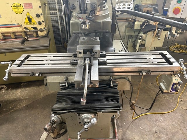 First #LC-185VSX-B, Vertical Milling Machine, 35" X, 16.75" Y, 15.3" knee, 10" x 50" table, 5 HP, 60-4500 - Image 5