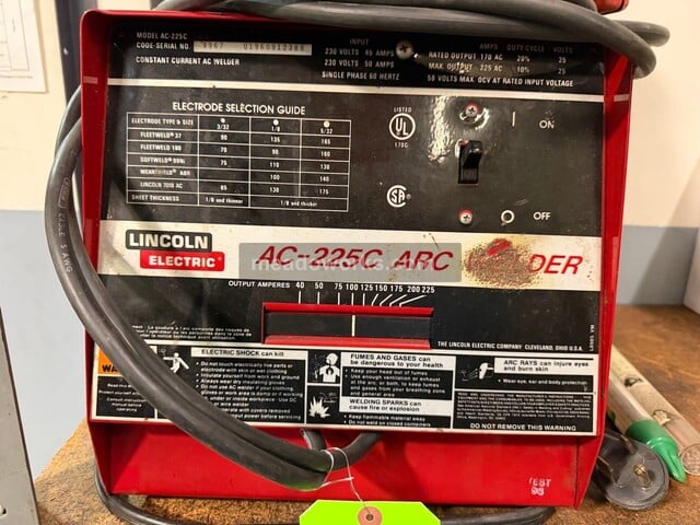 225 Amps, Lincoln Electric #AC-225C, AC Arc Welder, auto-darkening helmet, electrodes, 230 V. - Image 3