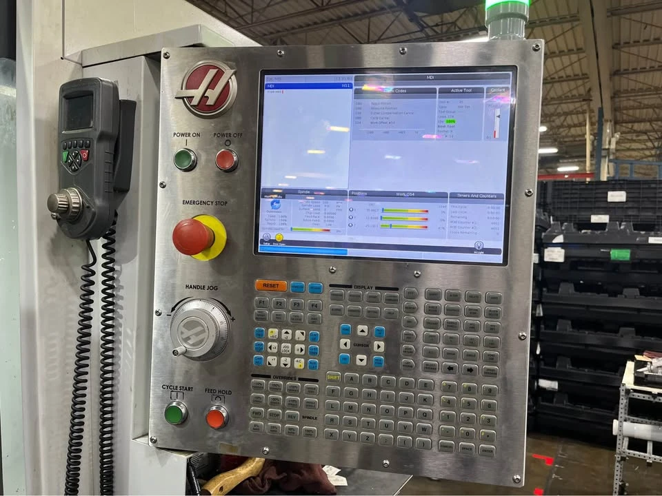 Haas #VF-5/50XT, 4-Axis CNC Vertical Machining Center, 60" X, 26" Y, 25" Z, 62" x 23" table, 30 HP, 7500 RPM - Image 3